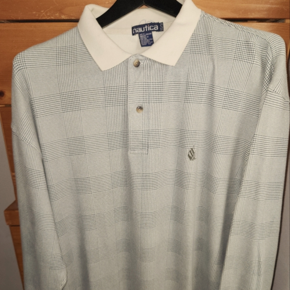 Nautica Men's Gray Checkered Shirt